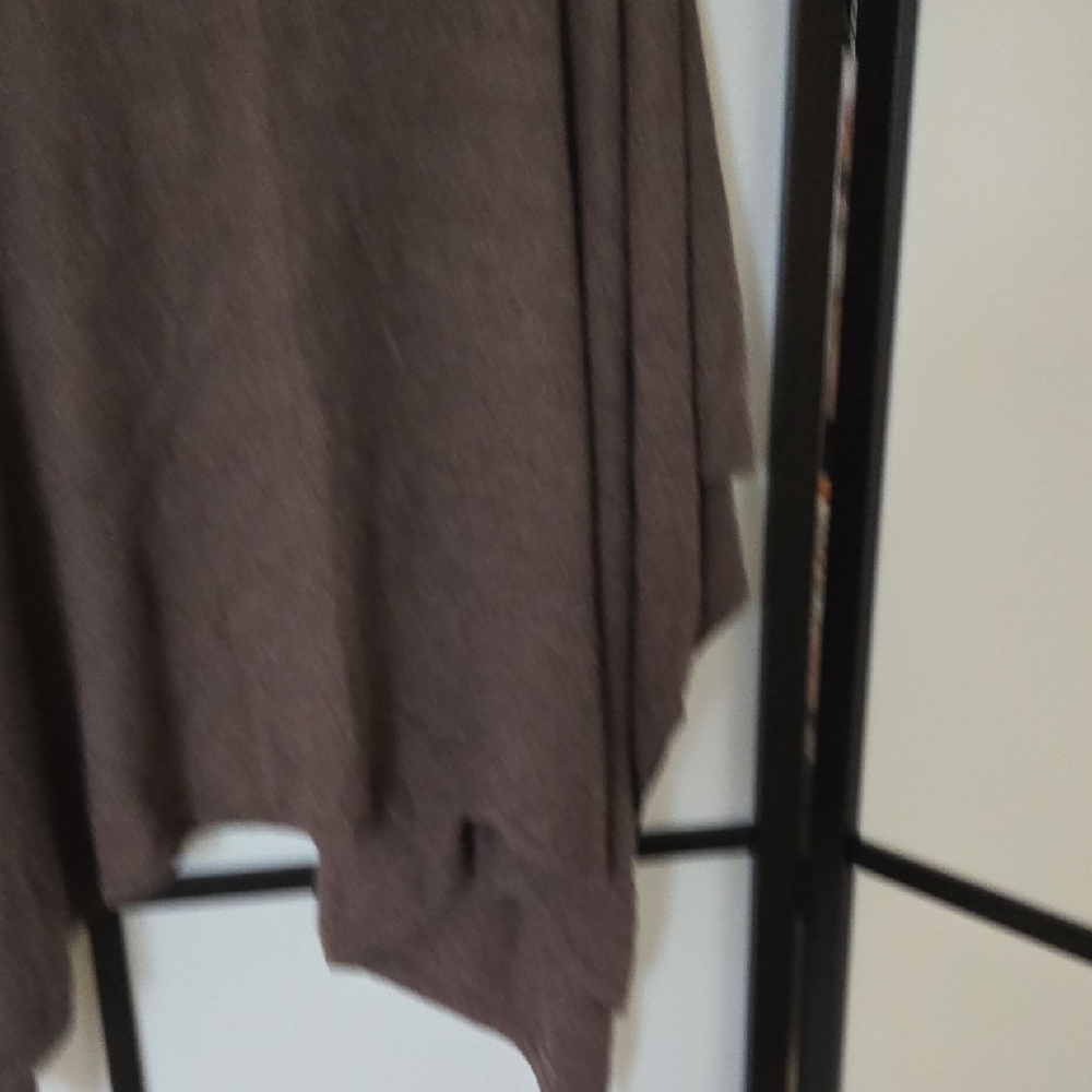 Ply Cashmere Cozy Brown Poncho - Picture 5 of 7
